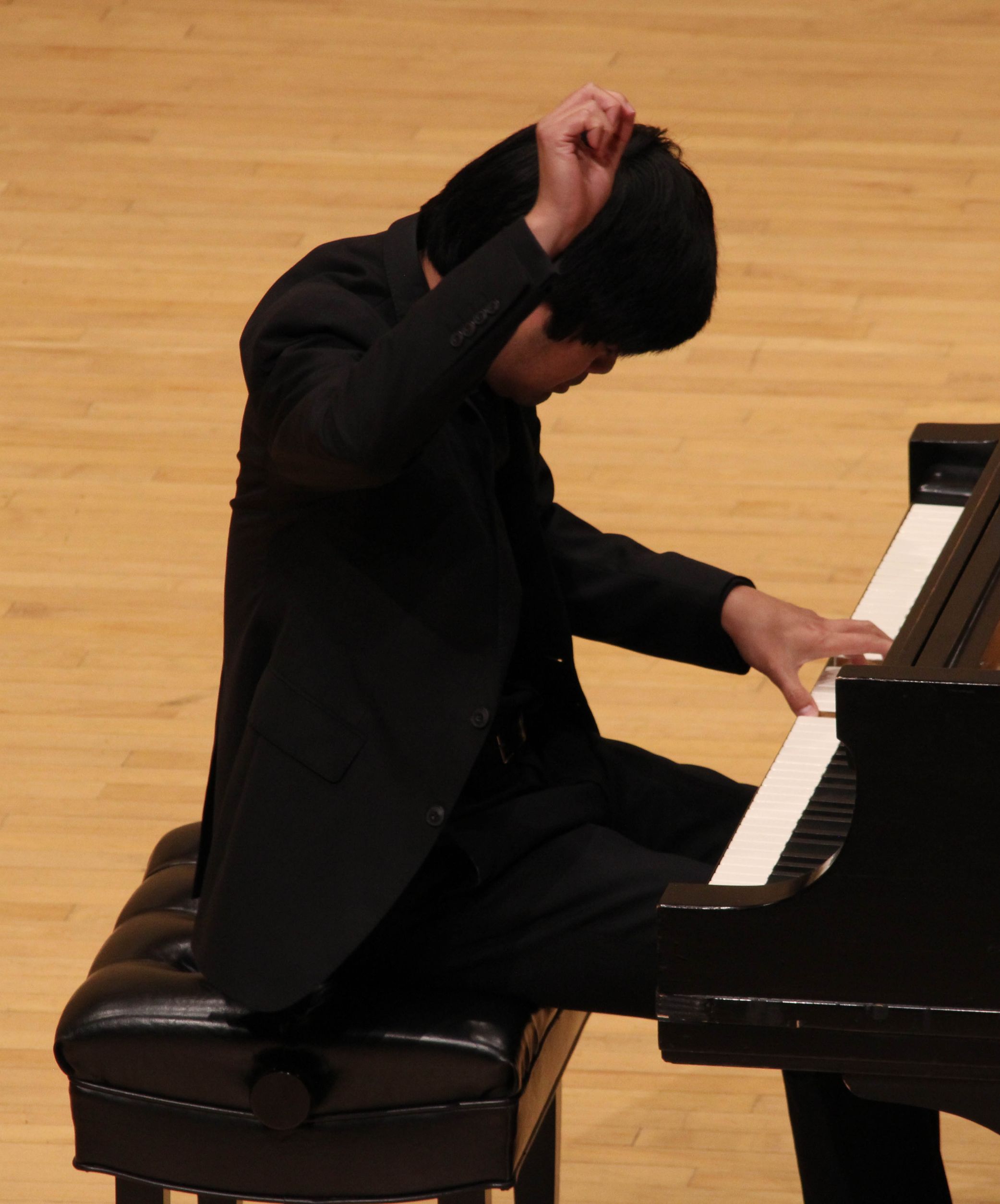 Roche Artists Masterclass April 28 teaser